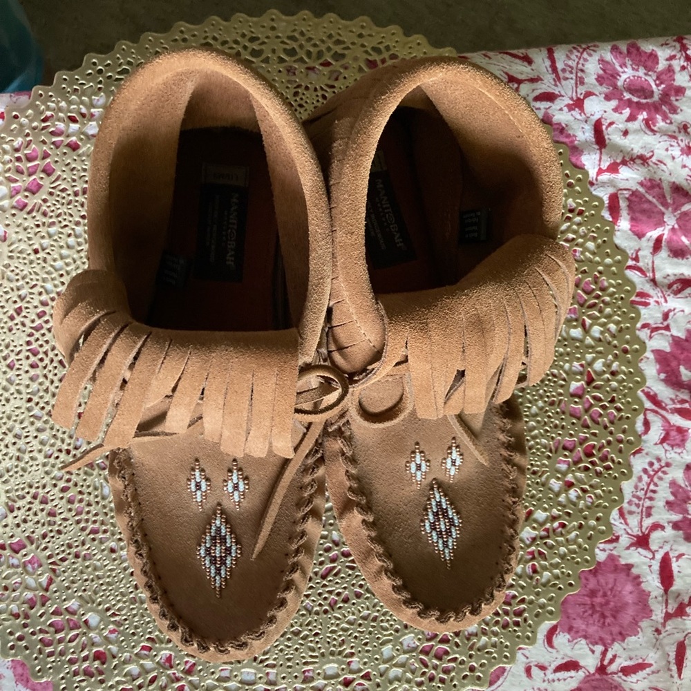 Manitobah Moccasins